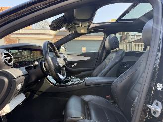 Mercedes E-klasse 300de 4 Matic AMG PANO picture 19