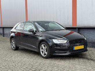 Damaged car Audi A3 1.4 TFSI PANO 2013/1
