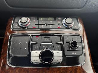 Audi A8 3.0 TDI PANO picture 16