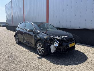 Volkswagen Golf 1.6 TDI Comfortline BlueMotion picture 2