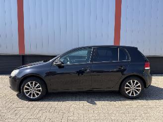 Volkswagen Golf 1.6 TDI Comfortline BlueMotion picture 12