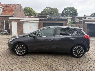 Kia Cee d AUTOMAAT picture 9
