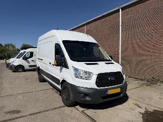 Damaged car Ford Transit 350 2.0 TDCI L3H2 Trend EURO 6 2020/1