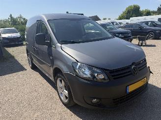 uszkodzony samochody osobowe Volkswagen Caddy 1.6 TDI MARGE 2015/1