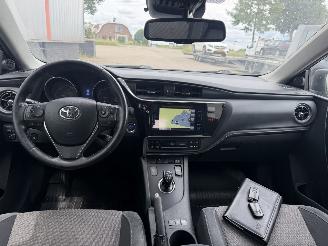 Toyota Auris Touring Sports  picture 16