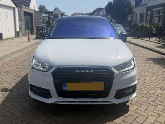 Audi A1 NAP! 1.0 TFSI S LINE AUTOMAAT SPORTBACK picture 3