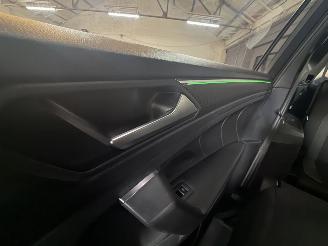 Volkswagen Tiguan 1.5 TSI R-Line 7 PERS NAP picture 19