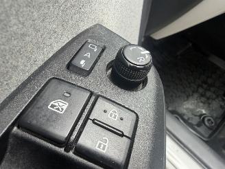 Toyota Yaris 1.5 Hybrid glasdak automaat picture 12