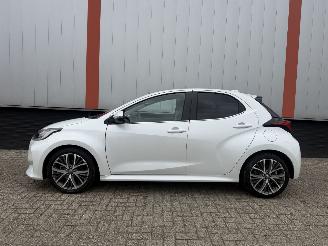 Toyota Yaris 1.5 Hybrid glasdak automaat picture 24
