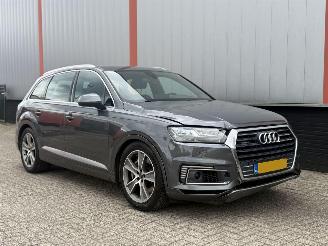 Auto incidentate Audi Q7 3.0 TDI E Tron QUATTRO S Line Luchtvering 2016/1