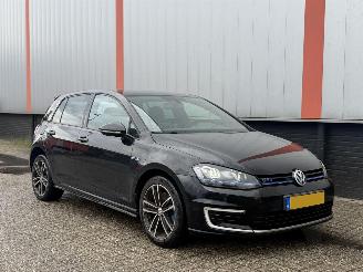 uszkodzony samochody osobowe Volkswagen Golf 1.4 TSI GTE 2015/1