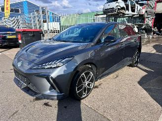 Schadeauto MG MG4  2024/7