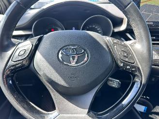 Toyota CH-R 1.8 HYRBIDE picture 13