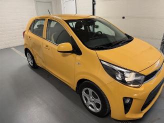 krockskadad bil auto Kia Picanto  2022/9