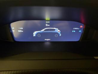 Peugeot 208  picture 17