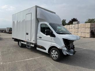 Voiture accidenté Renault Master // 1200 KM // 2025/12