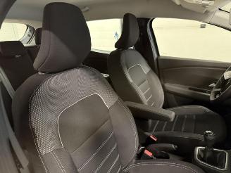 Dacia Sandero  picture 15