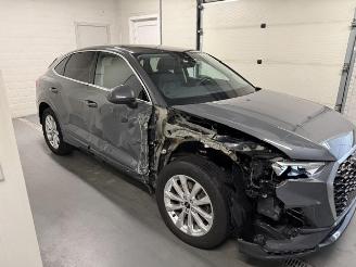Coche accidentado Audi Q3  2022/9