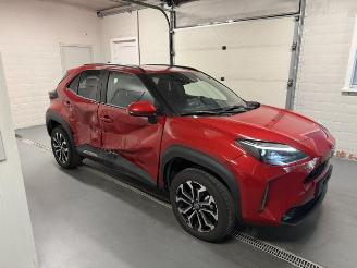 Damaged car Toyota Yaris Cross HYBRIDE 2025/11