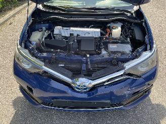 Toyota Auris 1.8 hybrid picture 7