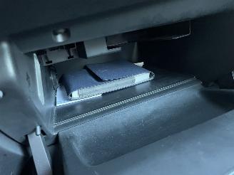 Peugeot 308 1.6 d picture 14