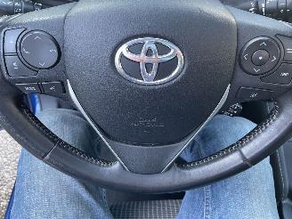 Toyota Auris 1.8 hybrid picture 13