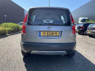 Skoda Roomster 1.2tsi picture 2