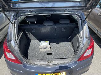 Opel Corsa 1.2 5drs picture 12