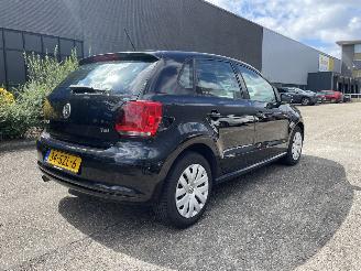 Volkswagen Polo 1.2 tsi 5drs picture 3
