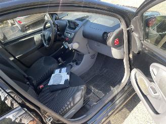 Toyota Aygo 5drs airco nav. picture 14