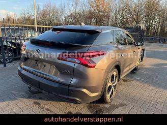 Schadeauto Citroën C5 X C5X Feel Pack Hybrid 132 kW 2024/1