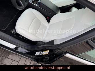 Tesla Model 3 Long Range Dual AWD picture 17