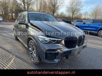 uszkodzony samochody osobowe BMW X5 xDrive 45e M Sport 2022/6