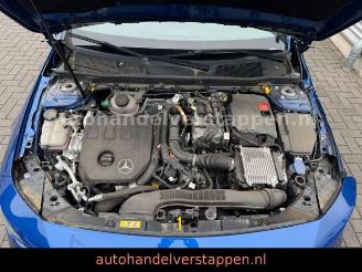 Mercedes Cla-klasse 250e Shooting Brake Panorama Facelift picture 11