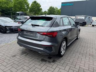 krockskadad bil auto Audi A3 Sportback 30 TFSI S line Auto Daytonagrau 2023/5