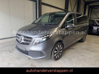 skadebil auto Mercedes   2023/2