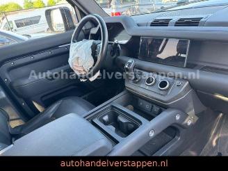 Land Rover Defender 110 D250 3.0L X-Dynamic SE Pano BLACK P picture 24