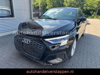 Audi A3 Limousine 30 TDI S-Line S-Tronic Matrix picture 2