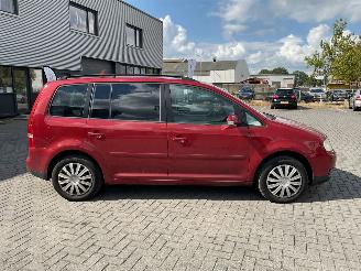 Volkswagen Touran Benzine Airco picture 4