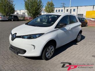 Vrakbiler auto Renault Zoé Zoe (AG), Hatchback 5-drs, 2012 43kW 2019/2