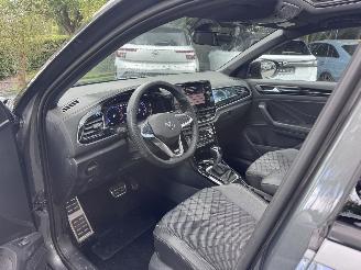 Volkswagen T-Roc Volkswagen T-Roc 1.5 TSI DSG R-Line PANO AHK Camera IQ Lights VOL!! picture 18