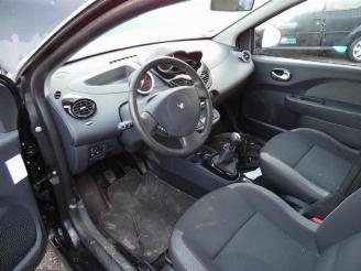 Renault Twingo Twingo II (CN), Hatchback 3-drs, 2007 / 2014 1.2 16V picture 8