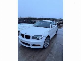 BMW 1-serie 1 serie (E87/87N), Hatchback 5-drs, 2003 / 2012 116d 16V picture 3