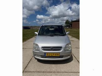 Vrakbiler auto Opel Agila Agila (A), MPV, 2000 / 2007 1.2 16V 2003/3