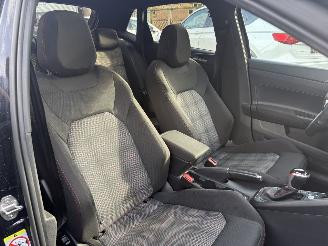 Volkswagen Polo GTI 2.0 TSI  AUTOMAAT PANORAMA ORG NEDERLANDSE AUTO picture 19