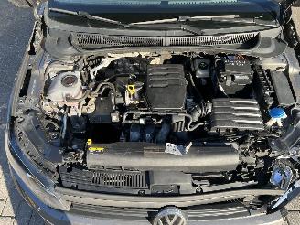 Volkswagen Polo 1.0 MPI Trendline picture 11
