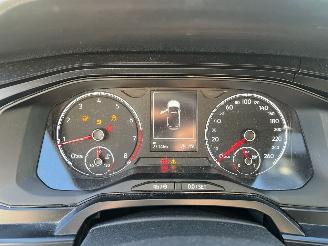 Volkswagen Polo 1.0 MPI Trendline picture 16