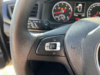 Volkswagen Polo 1.0 MPI Trendline picture 24
