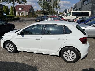 Volkswagen Polo 1.0 MPI Comfortline picture 2