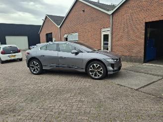 Jaguar I-Pace 320pk   navi clima  90kw picture 4